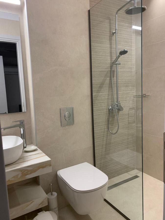 דאסיה Terpsichore Boutique Bright New Sofita Studios And Appartment מראה חיצוני תמונה
