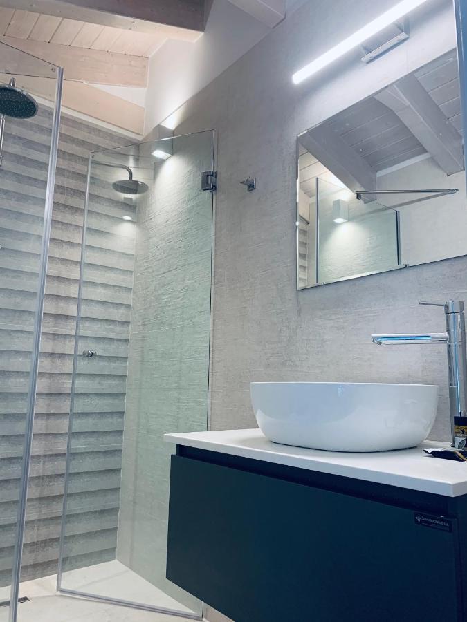 דאסיה Terpsichore Boutique Bright New Sofita Studios And Appartment מראה חיצוני תמונה