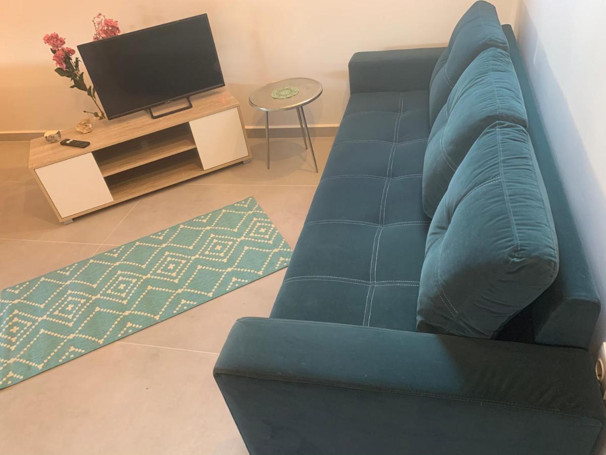 דאסיה Terpsichore Boutique Bright New Sofita Studios And Appartment מראה חיצוני תמונה